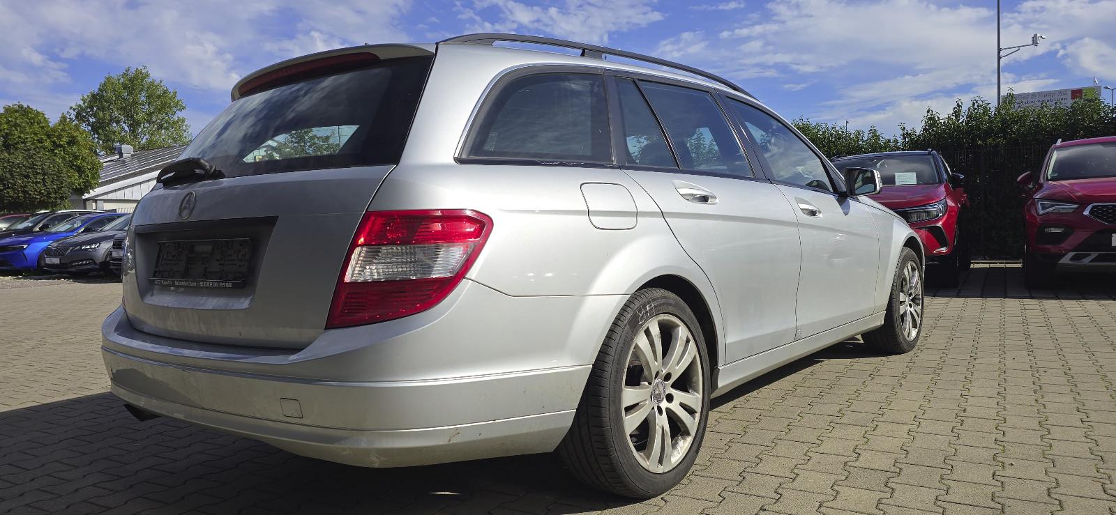 Mercedes-Benz C200 2009 — photo 5