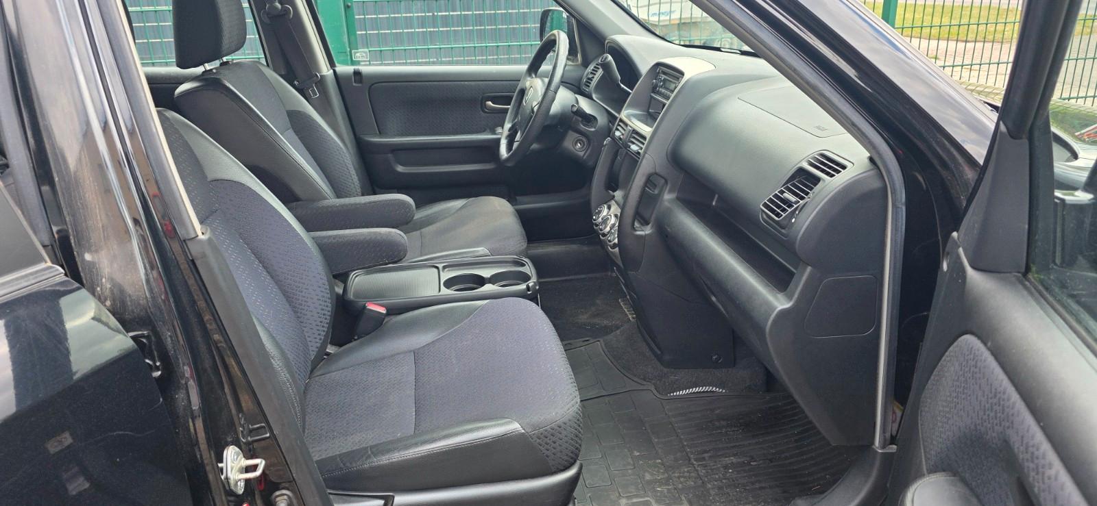 Honda CR-V 2004 — photo 13