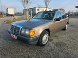 Mercedes-Benz Mercedes 230E W124 Automatik H Zulassung I... - Mercedes-Benz 230: W124 230e