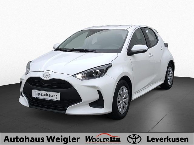 Toyota Yaris Hybrid Business Edition