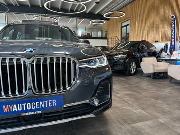 MYAUTOCENTER – Gebraucht- und Jahreswagen mit Werkstattservice in Pfaffenhofen BMW X7 *PANO(SKYLOUNGE)*HEADUP*6SITZER*5-ZONEN*VOLL*