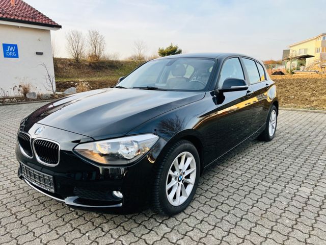 BMW 116 i*AUTOMATIK*NAVI*LEDER*2.Hand*SH-GEPFLEGT*