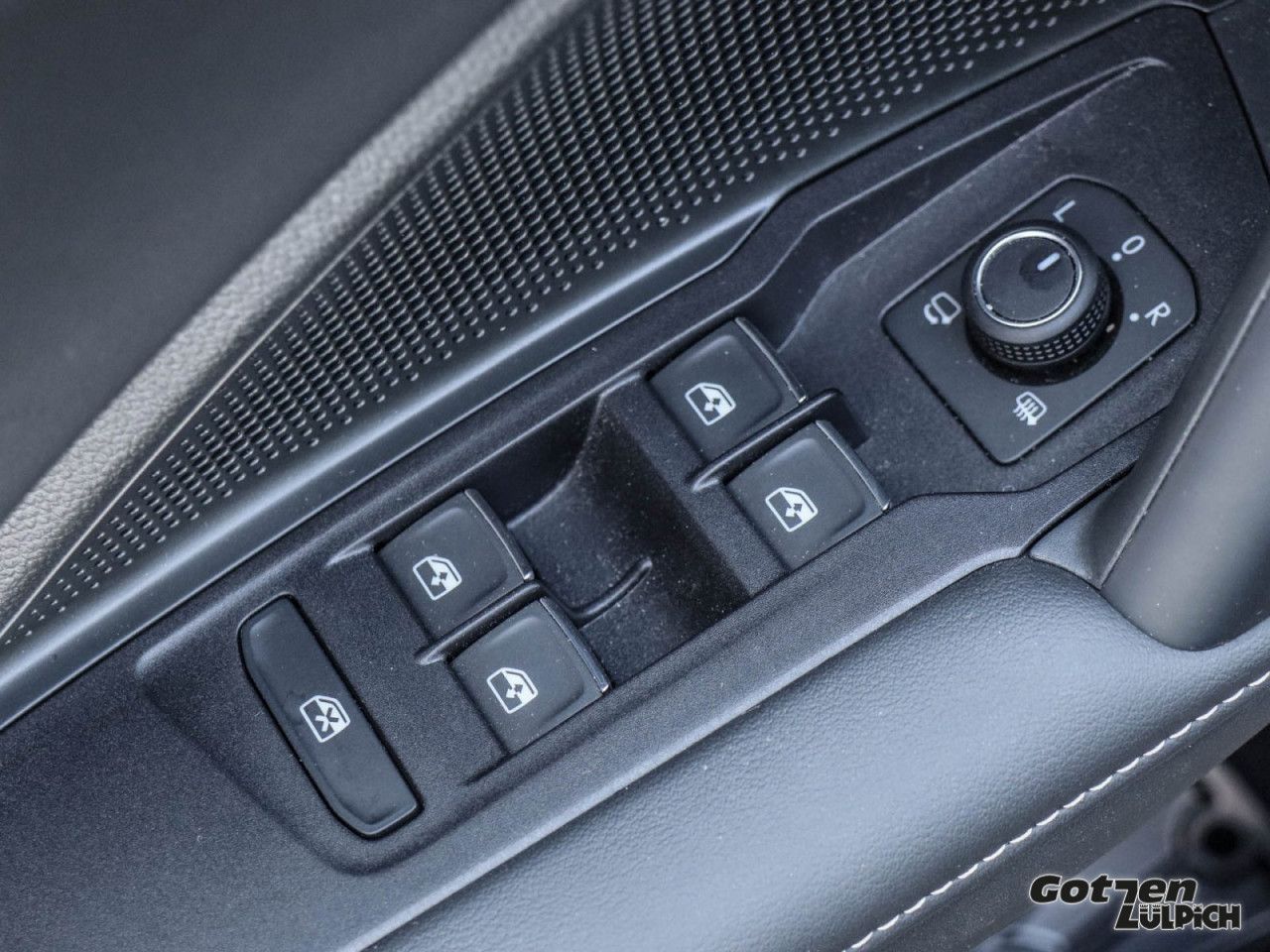 Fahrzeugabbildung Volkswagen Tiguan 1.5 eTSI 110 kW Goal IQ.LIGHT Navi AKK