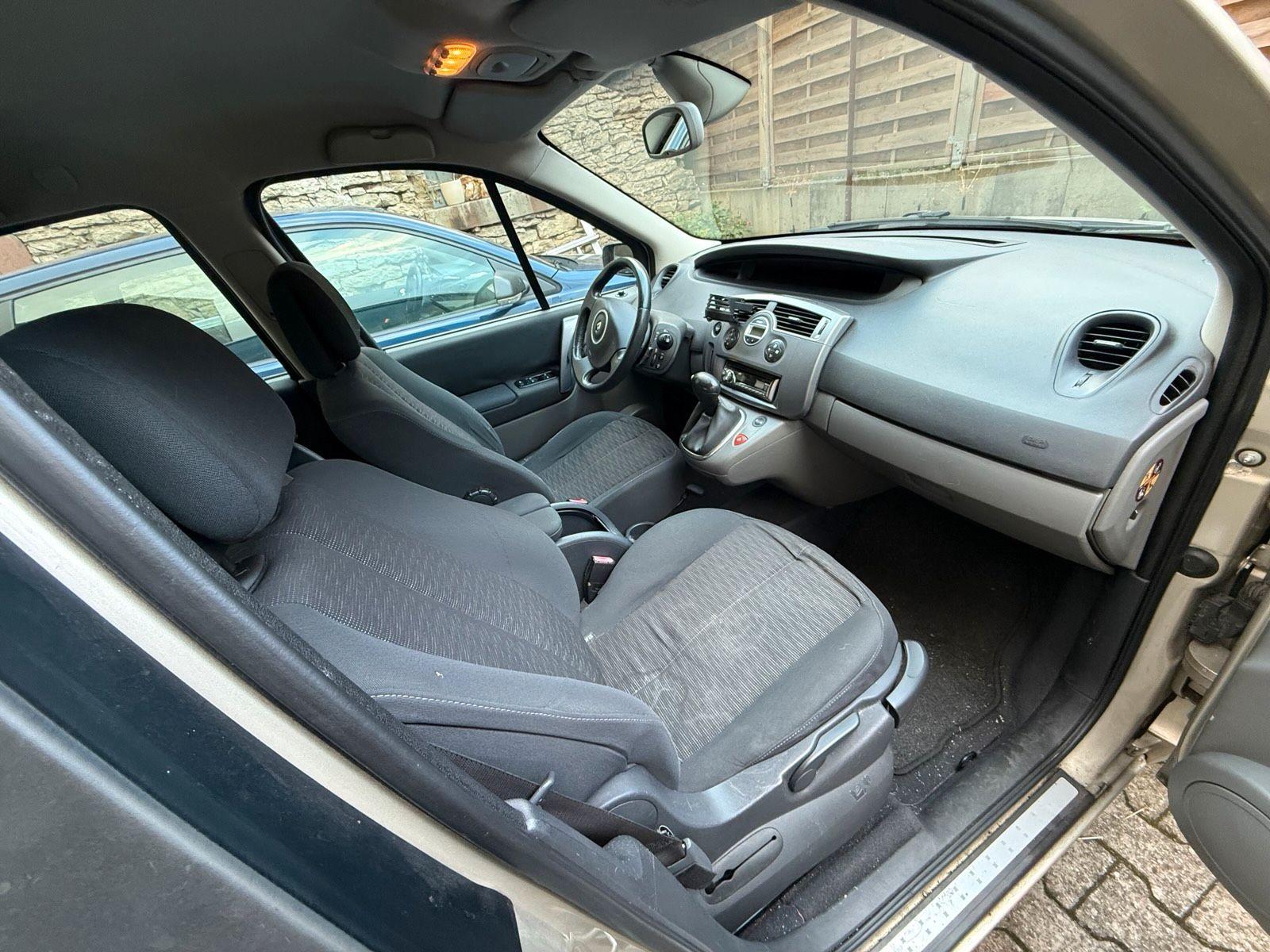 Renault Scenic 2007 — photo 7
