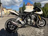 Triumph Speed Triple 1200 RR - PURE ELEGANZ, - TRIUMPH RR TRIPLE 1200 SPEED