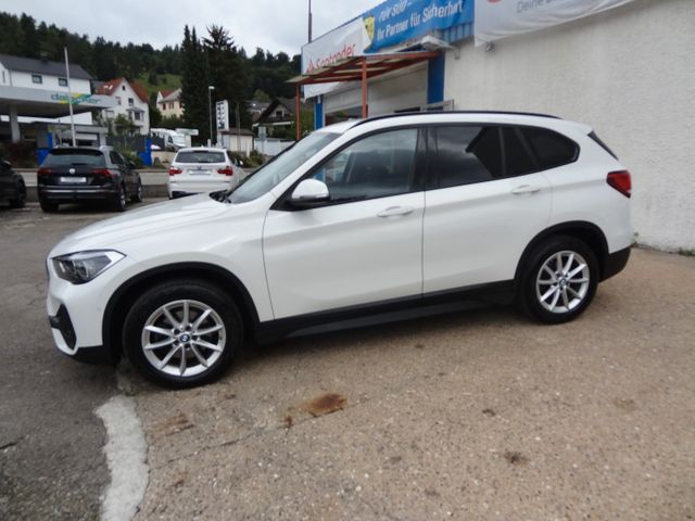Fahrzeugabbildung BMW X1 xDrive 18d Advantage/AHK/LED/Navi/1.Hd/