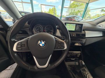 BMW 218 Active Tourer - 8