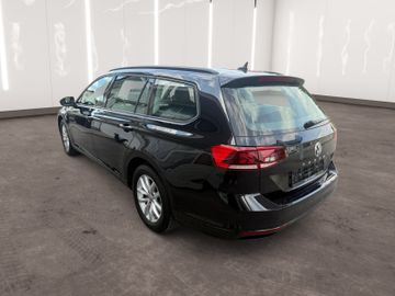 Volkswagen Passat - 6