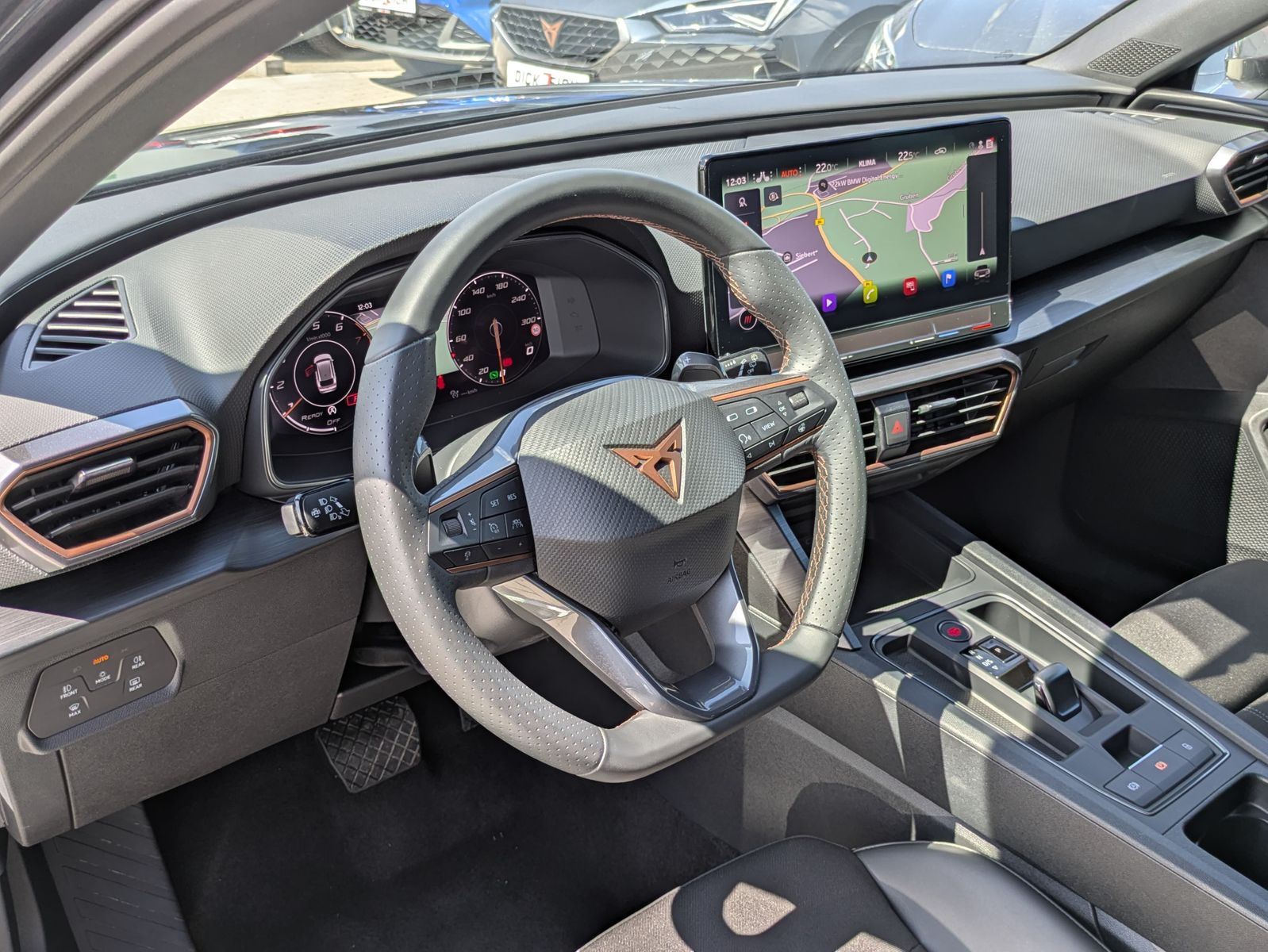 Fahrzeugabbildung CUPRA Leon 1.5 eTSI DSG MATRIX-LED*ACC*APP*KAMERA*18"