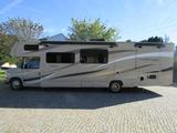 Ford E450  HD Camper  LWB Coachman 31 MV Le Prechaun  - Ford Benzin