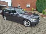 BMW 318i touring - - BMW 318 aus 2008: Kombi