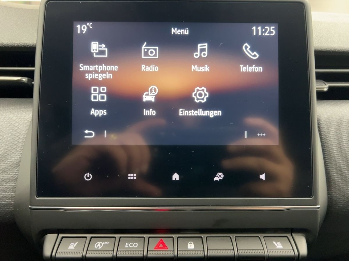 Renault Clio - Bild 14