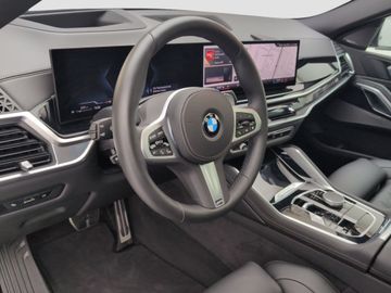 BMW X6 - 11