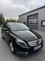 Mercedes-Benz B 180 BlueEFFICIENCY Sports Tourer  - Mercedes-Benz B 180: Sports Tourer