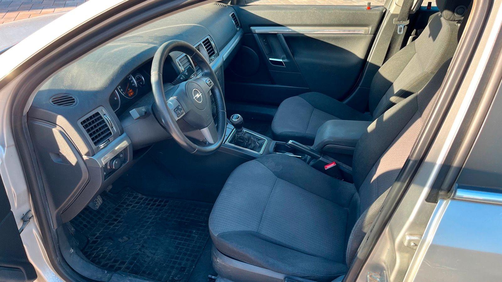 Opel Vectra 2006 — photo 6