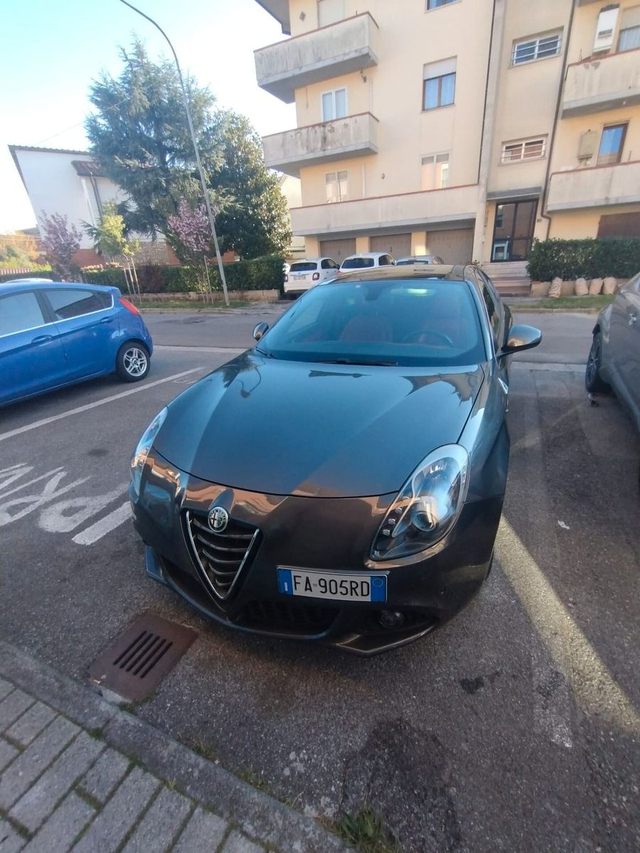 ALFA ROMEO Giulietta