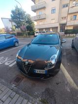 Alfa Romeo Giulietta 1750 Turbo TCT Quadrifoglio - Alfa Romeo Giulietta mit Halbautomatikschaltung
