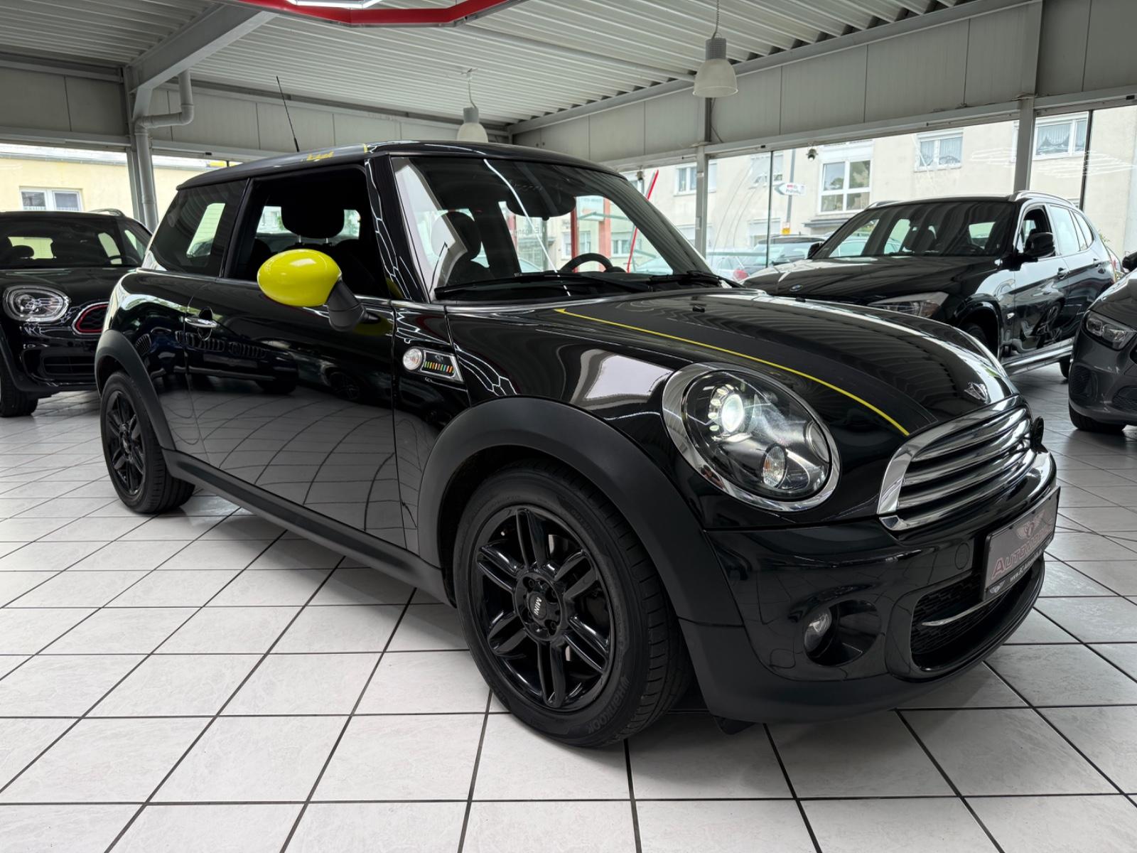 MINI COOPER D BRICK LANE  XENON SHZ KLIMA