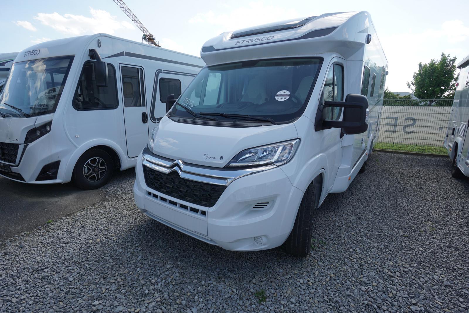 Etrusco T 7400 SBC Citroen, Backofen, Markise