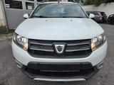 Dacia Sandero II Stepway Prestige - gebrauchte Dacia Sandero aus dem Jahr 2013