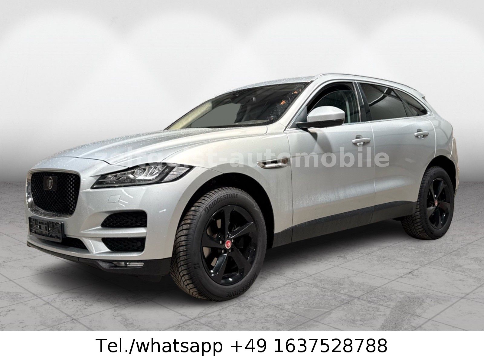 JAGUAR F-Pace