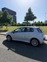 Fiat Punto 1.4 MultiAir 16V Start&Stopp Racing Racing - Fiat Punto Star mit Benzin-Antrieb