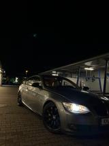 BMW 330i n53 Motor - BMW 330 aus 2007: Coupe