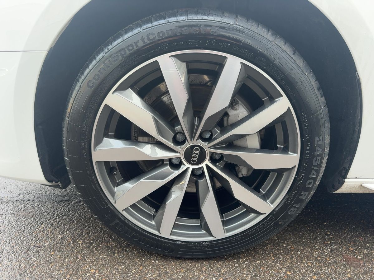 Audi A4 - Bild 12