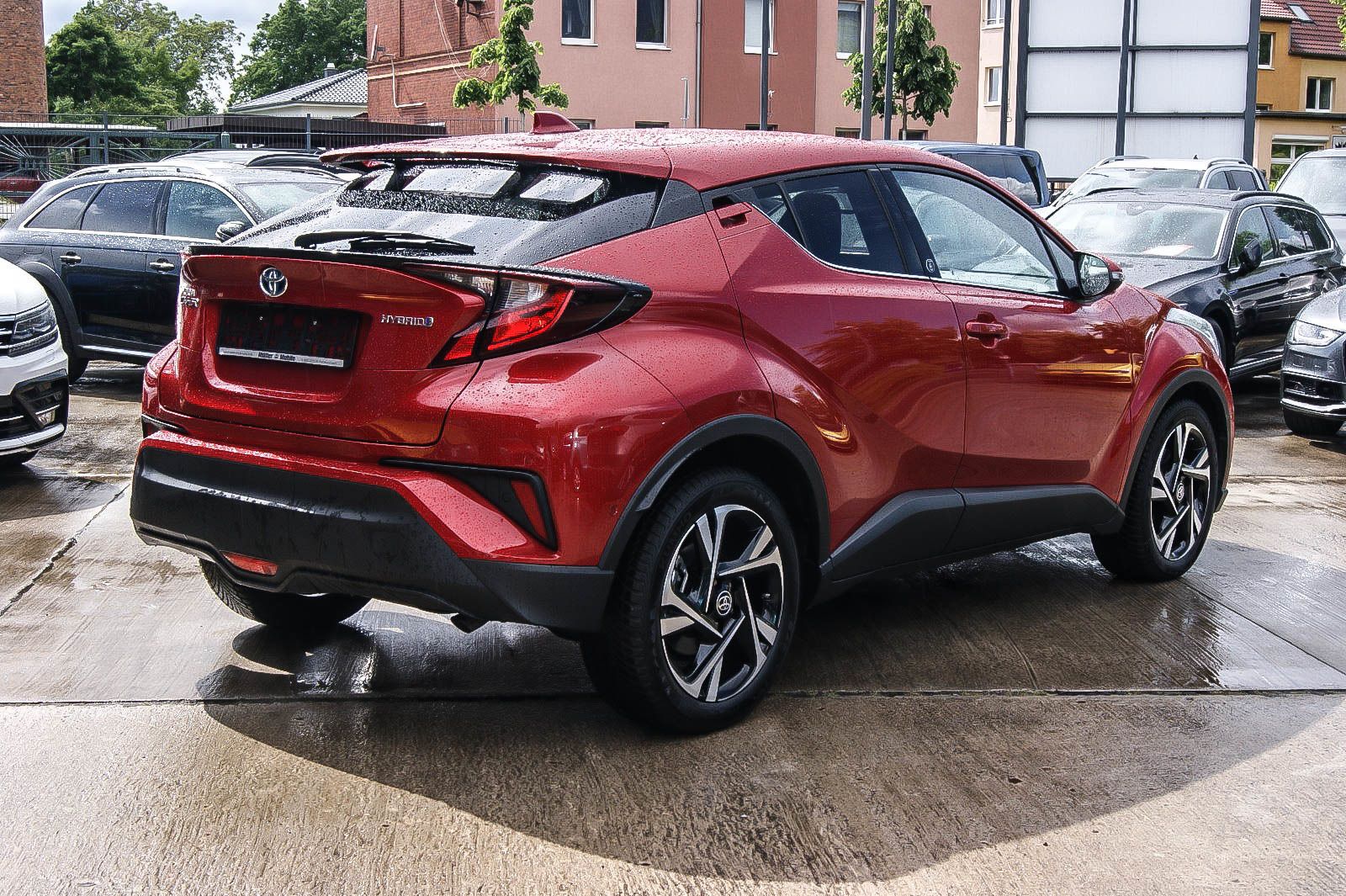 Fahrzeugabbildung Toyota C-HR 1.8 Hybrid Team D NAVI Bi-LED KAMERA