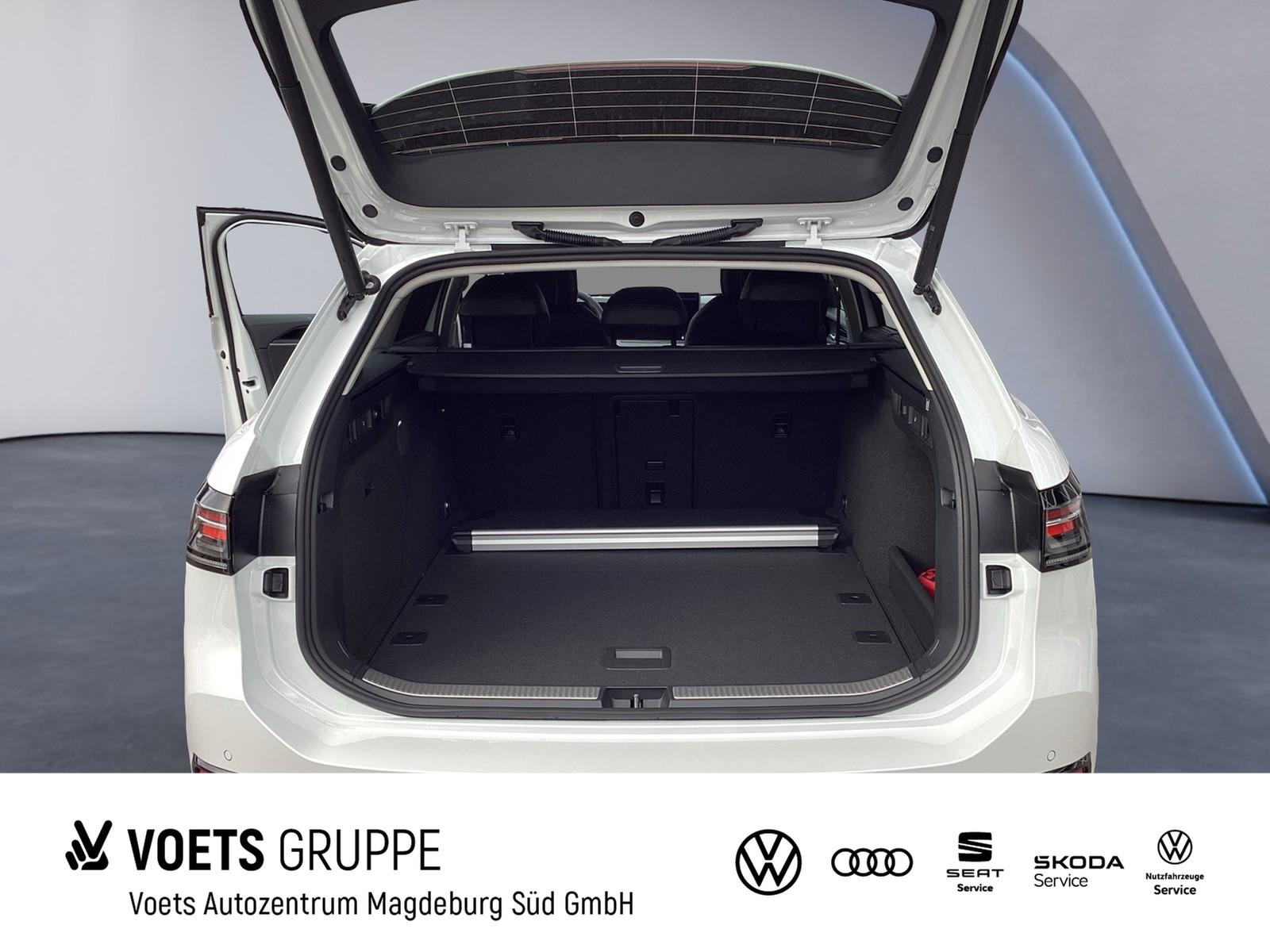 Volkswagen Passat Elegance 2,0 l TDI SCR DSG NAVI+AHK+LED