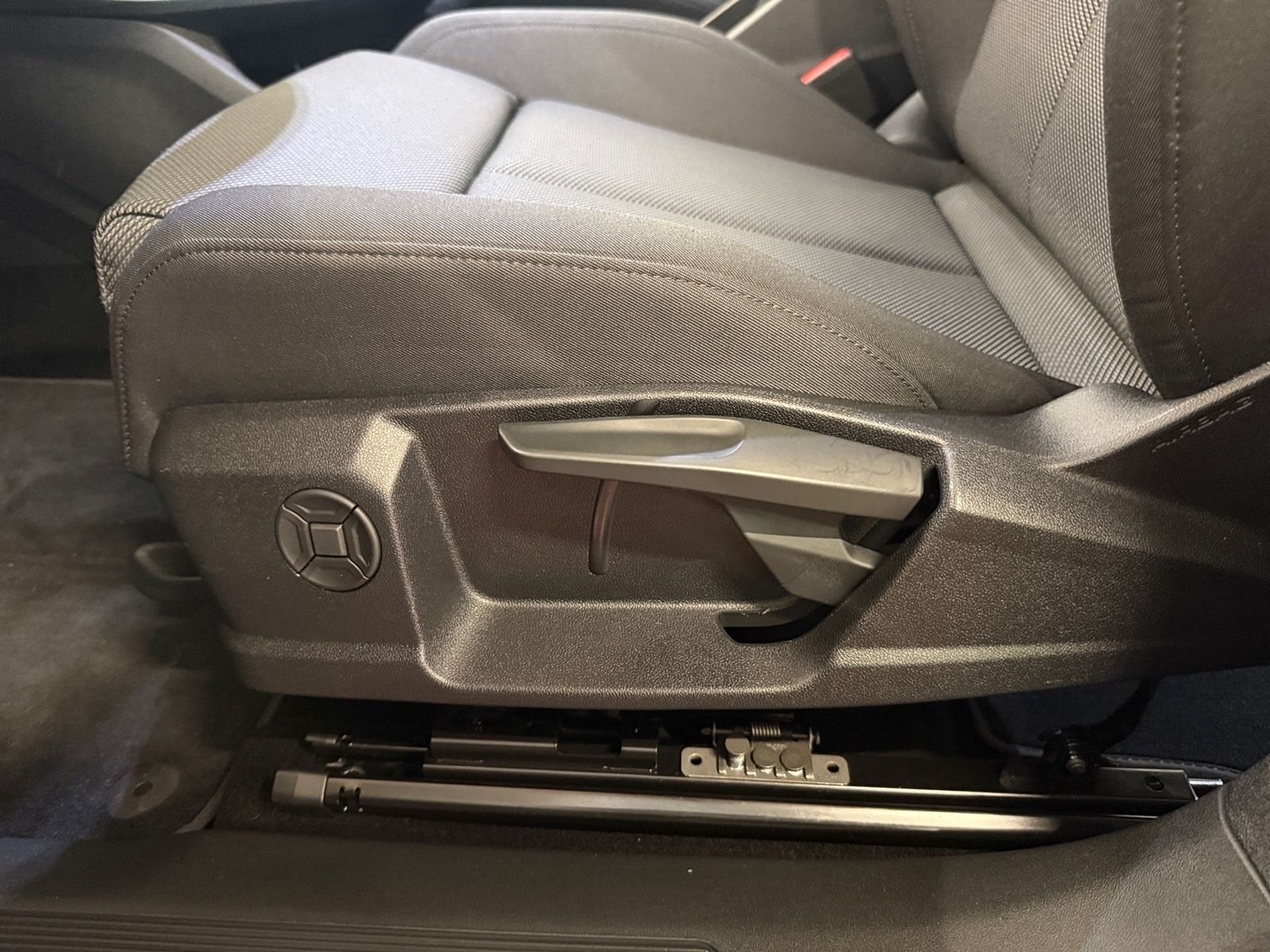 Audi Q4 e-tron - Bild 20