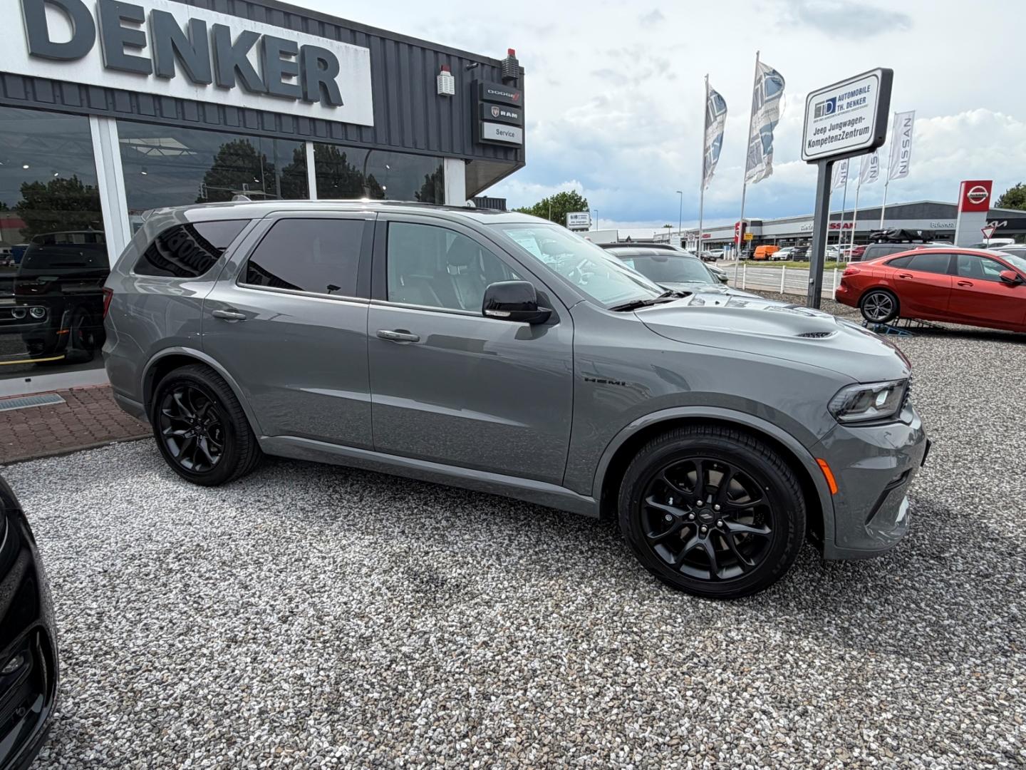 Dodge Durango R/T Supertrack, LPG, 20 Zoll, SHG, AHK