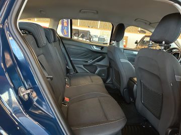 Ford Focus Turnier Cool & Connect*Spurhalte*LED*Navi*