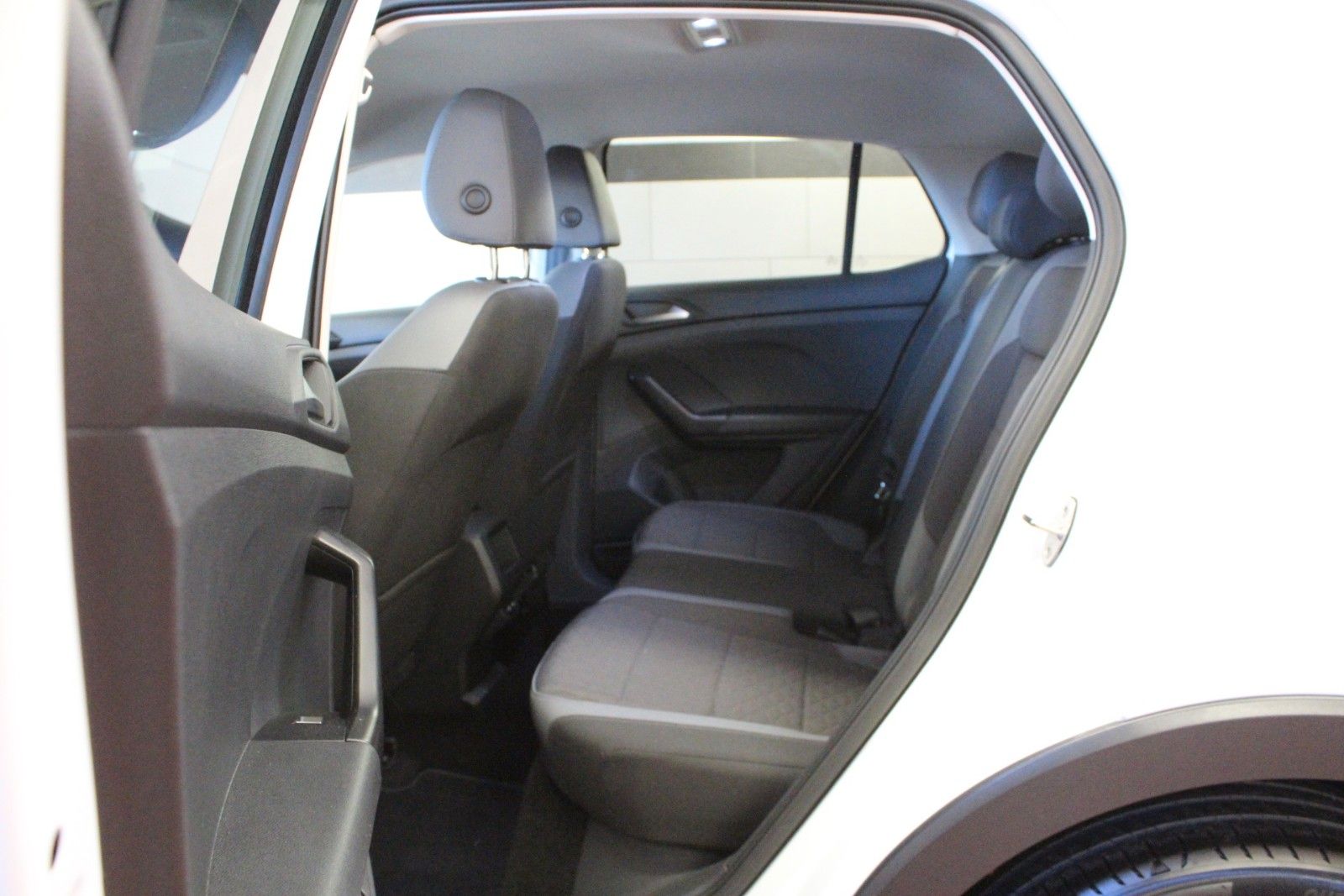 Fahrzeugabbildung Volkswagen T-Cross 1.0 TSI DSG *Sitzhzg*Kamera*AHK