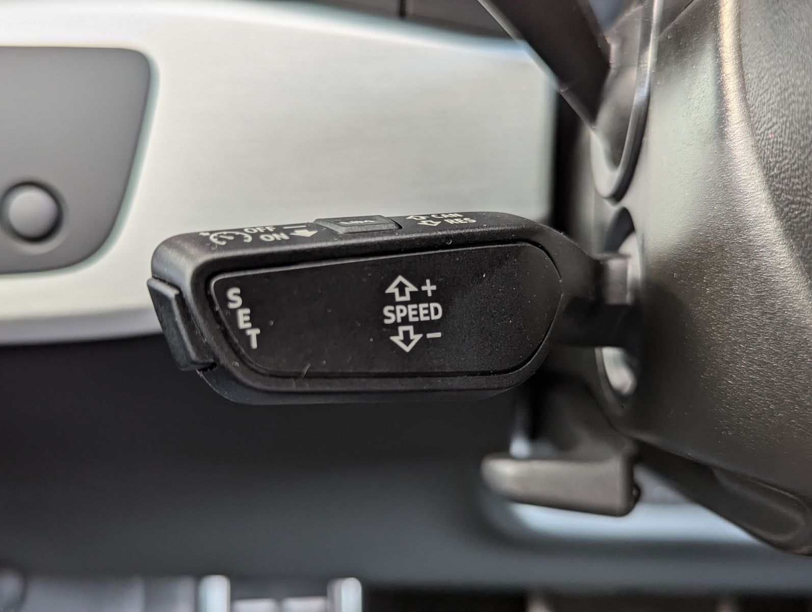AUDI A5 40 TDIS-Line Cam Memory Matrix AHK 20" - Image 25