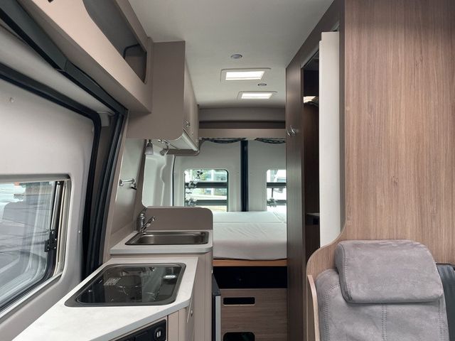 Carado CV 590 4X4 EDITION 24 mit Fahrradträger  KLIMA