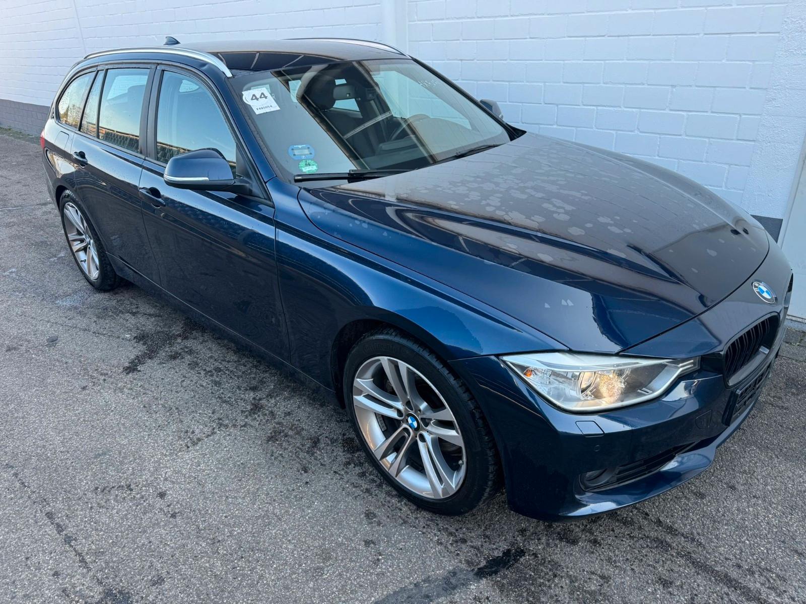 BMW 328i Touring Sport Line