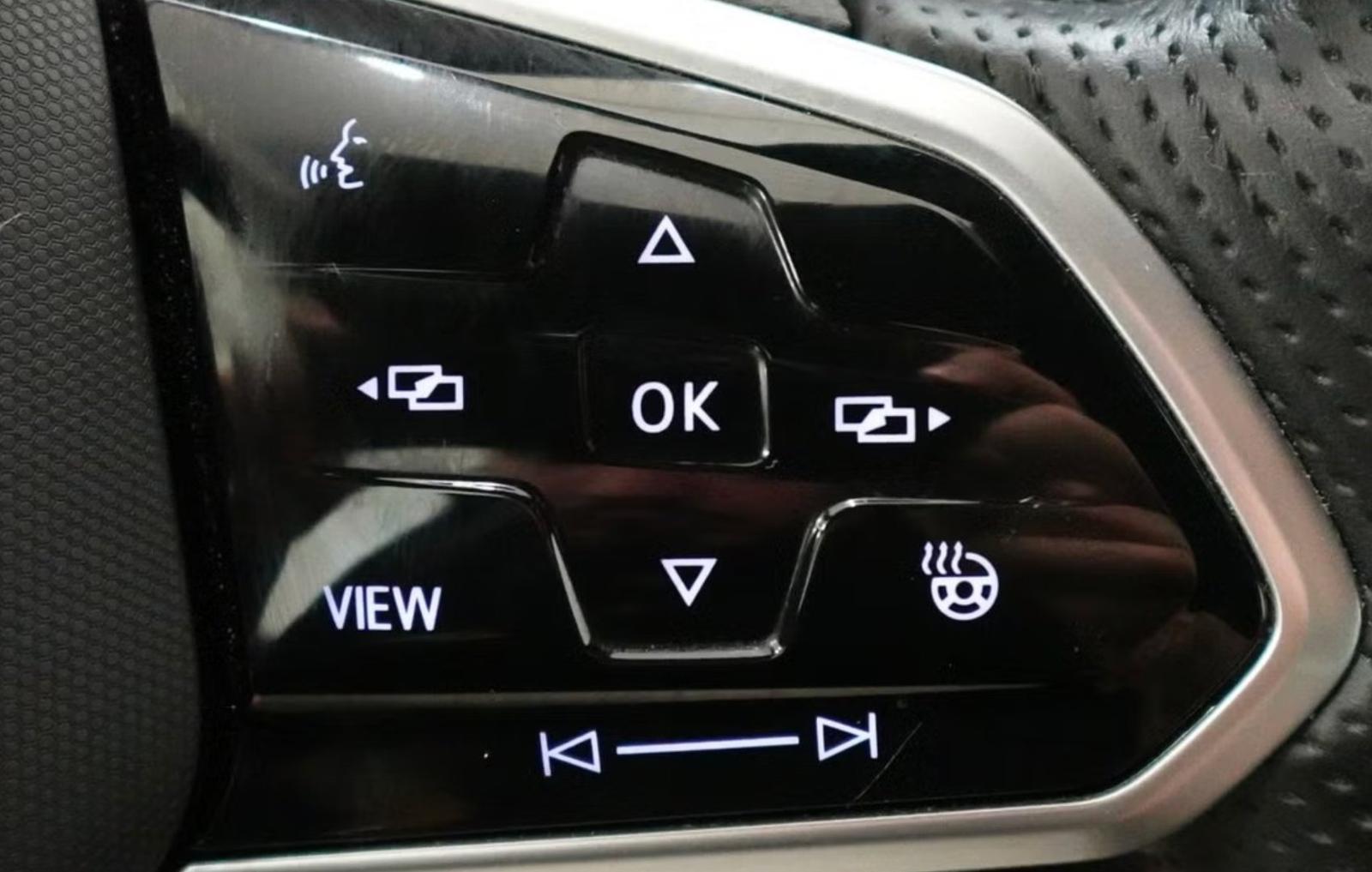 Volkswagen Tiguan R-Line eHybrid, миниатюра 9