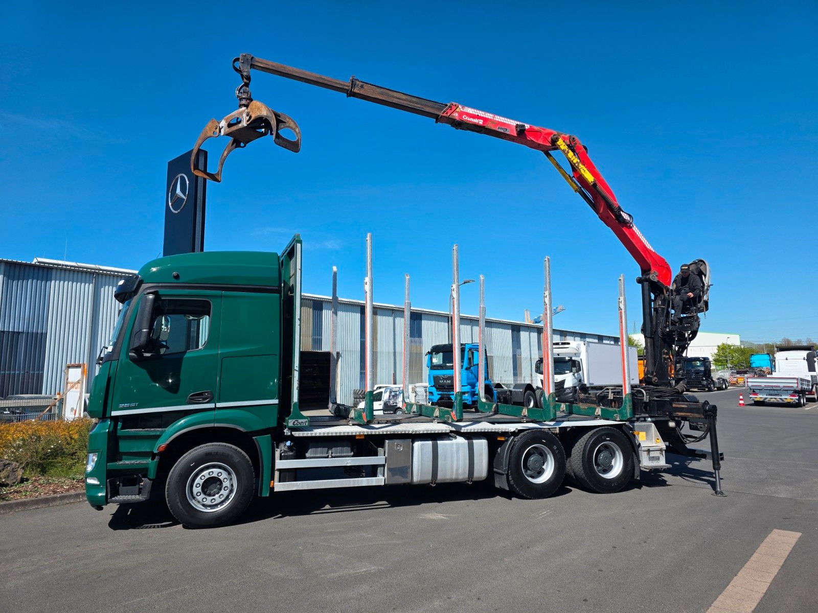 Fahrzeugabbildung Mercedes-Benz Arocs 2651 L 6x4 Cranab TZ12.2 (9,3)