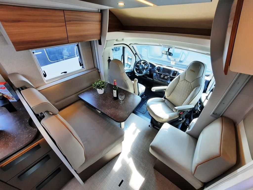 Fahrzeugabbildung Bürstner B66 690 TD Verfüg./SAT/Markise/Rüfa