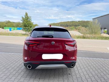 Alfa-Romeo Stelvio - 3