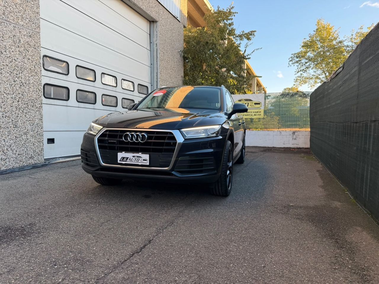 Audi Q5 2.0 TDI quattro S tronic Business Sport