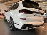 BMW X7 xDrive40d M Sportpaket Sport Aut. Standhzg. - BMW X7 Jahreswagen