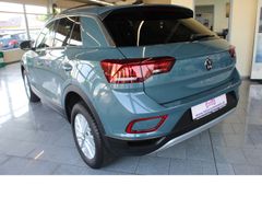 Fahrzeugabbildung Volkswagen T-Roc Life 1.0TSI,Top-Ausstattung,Top-Zustand