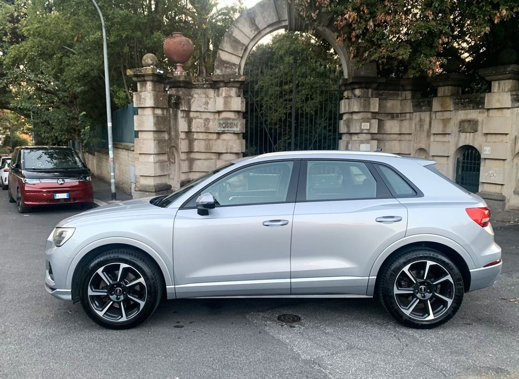Image of Audi Q3