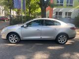 Renault Fluence 2.0 16V Automatik | Scheckheftgepflegt - Renault Fluence aus 2010