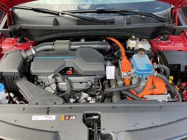 Fahrzeugabbildung Kia Sportage GT-LINE PLUG-IN HYBRID 4WD 1.6 T-GDI *D