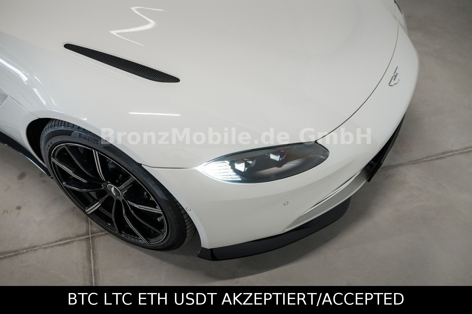 Aston Martin V8 Vantage