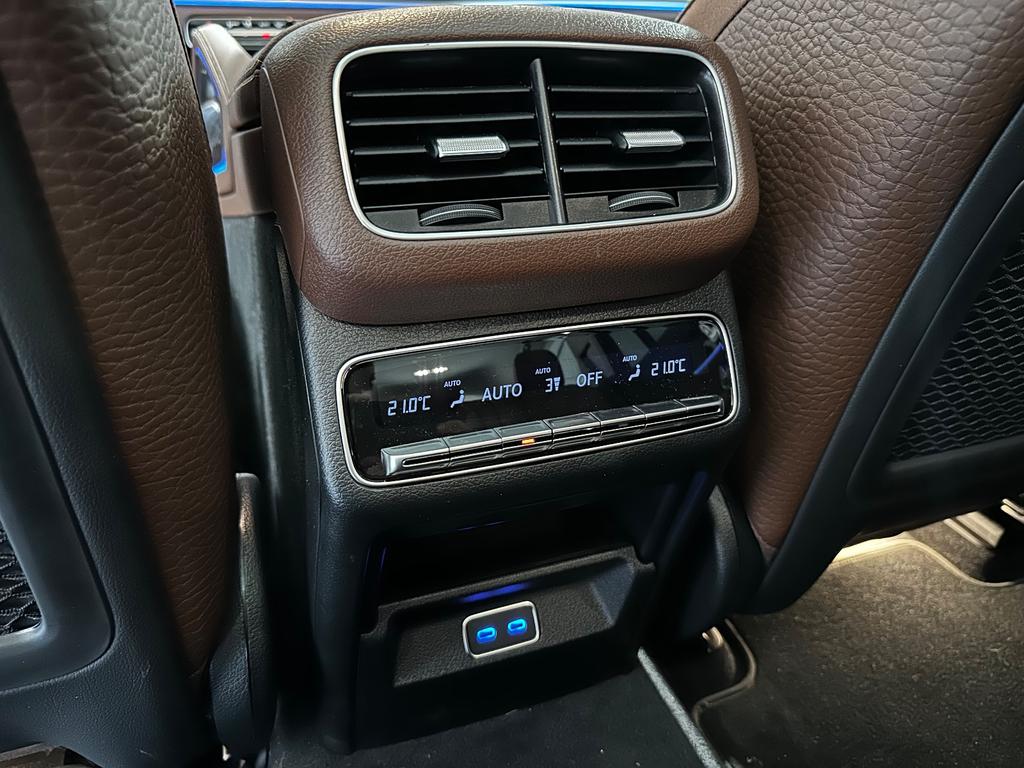 Mercedes-Benz GLS 450