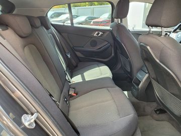 BMW 120 - 11